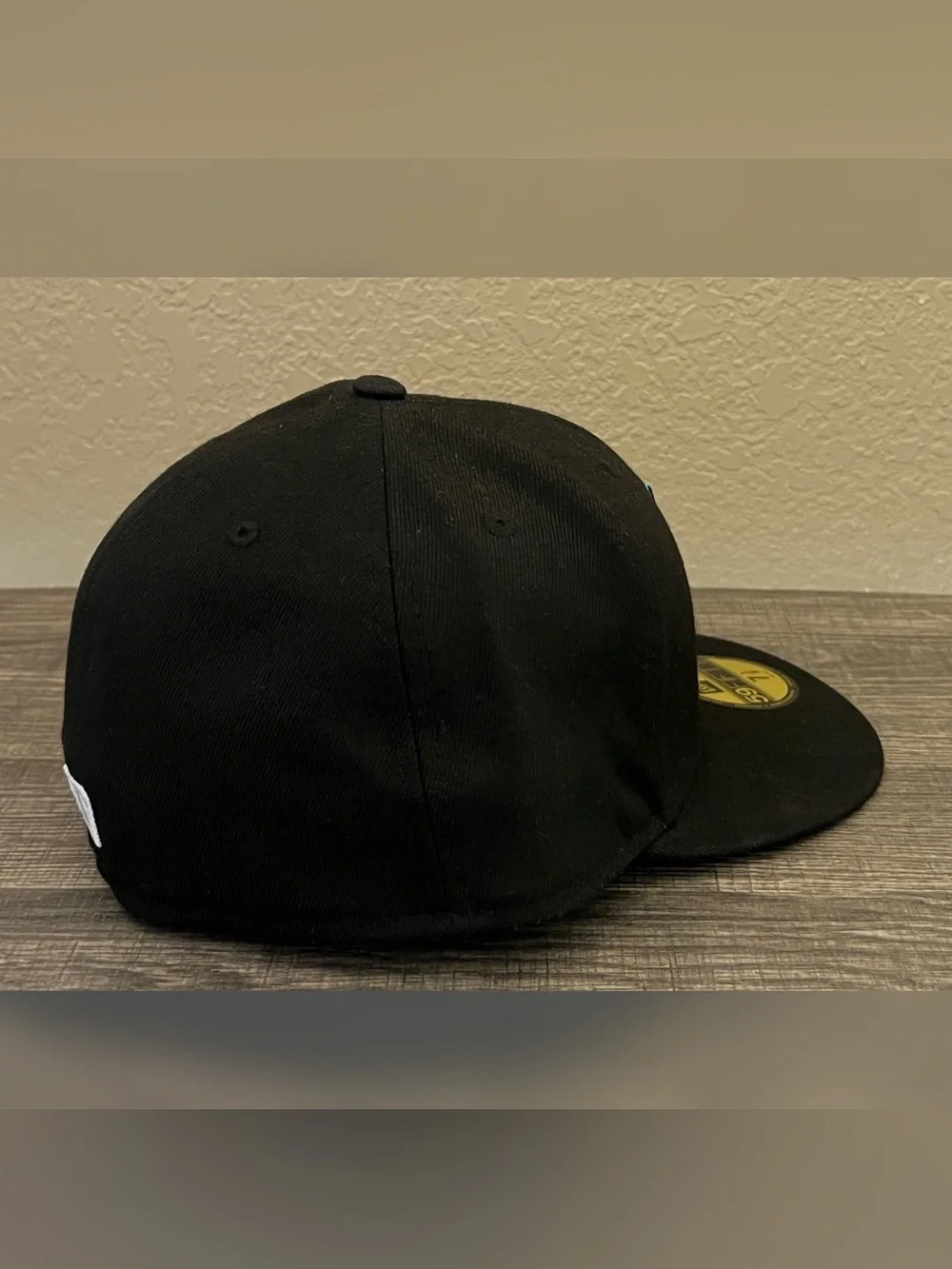 New Era Authentic Collection 59FIFTY Fitted Miami Marlins Hat Size-7 3/8